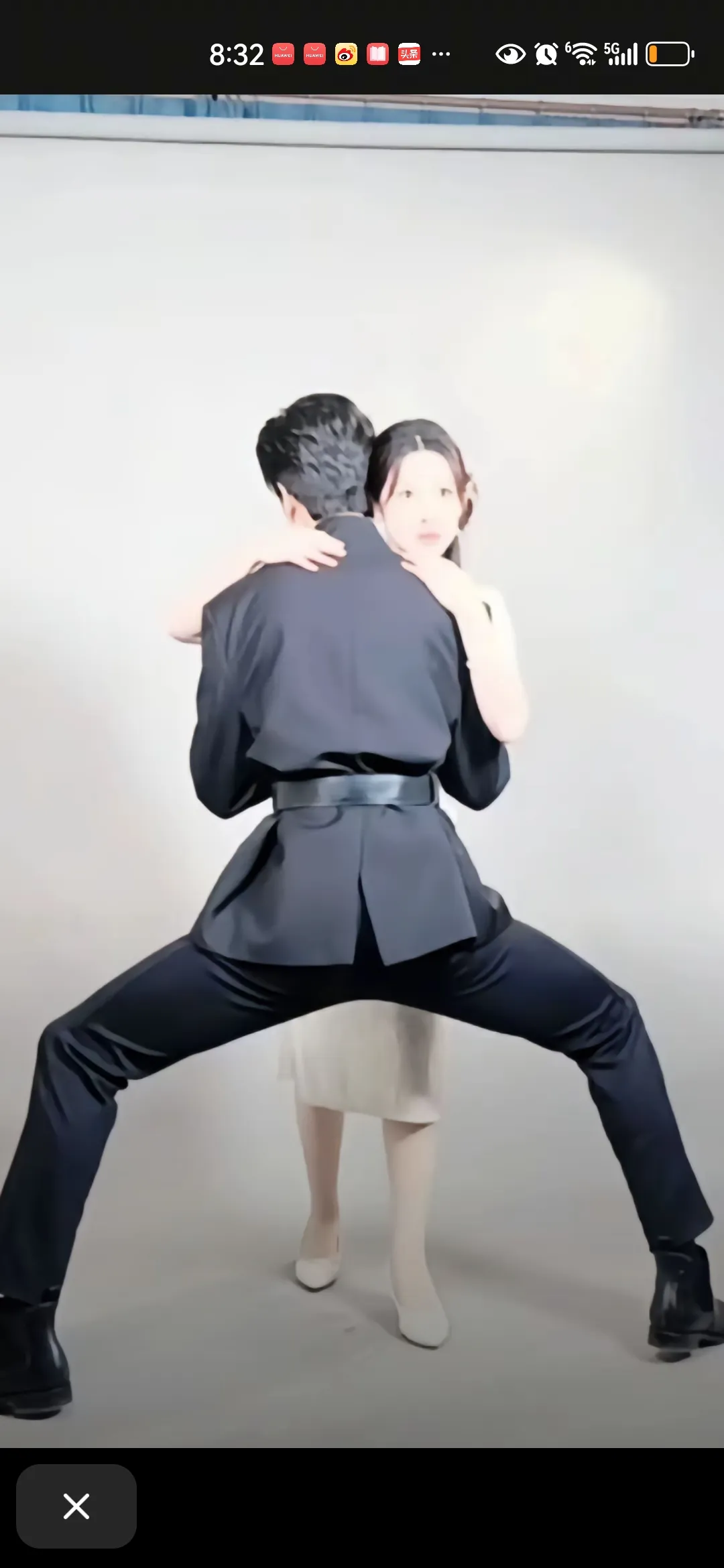 红果短剧男演员真是太难了，就像长颈鹿亲小白🐐羊，看到这个图我真是笑的饭都喷出来