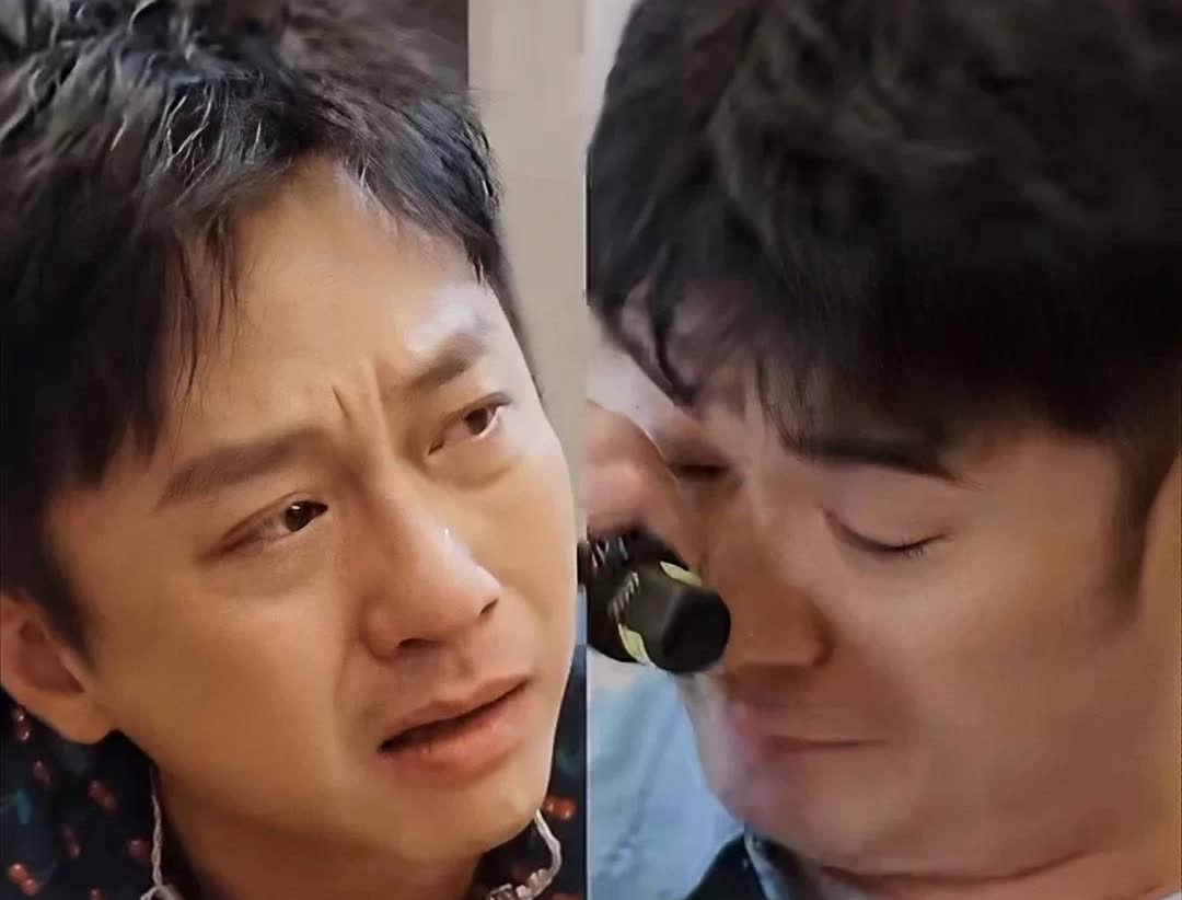 鹿晗要退圈了？
五哈收官，邓超陈赫痛哭，鹿晗开演唱会像和粉丝告别。

近几