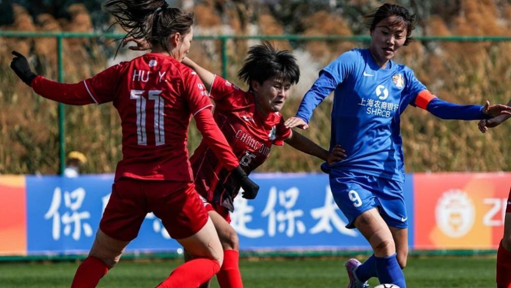 1-1！李渟英格艰难扳平