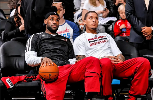 比斯利在节目中说出了真心话！

前NBA球员比斯利在一档节目中，谈到前队友詹姆斯