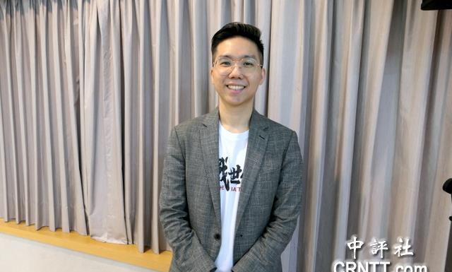 馆长上海直播流量创纪录，台名嘴：青鸟崩溃了，台湾民众有一口闷气需要抒发
　　台湾