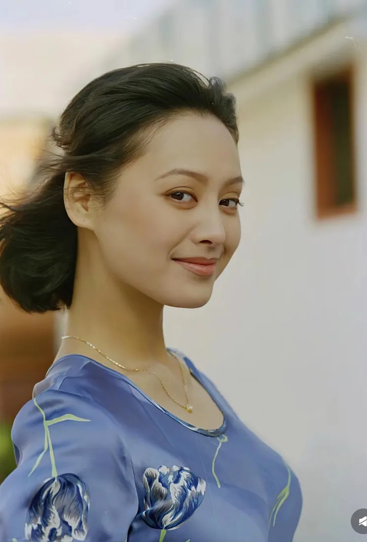 演员宁静：很多年来，虽然姜文对我的感情一直保持缄默，但姜文确实喜欢过我，那年拍《