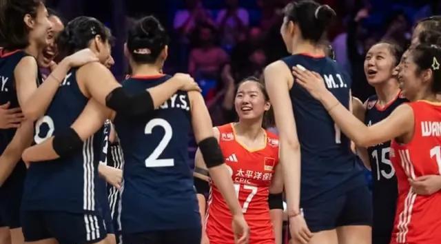 中国女排第三站4战全胜被土耳其和波兰提前锁定了。
世界女排联赛土耳其和波兰第三站