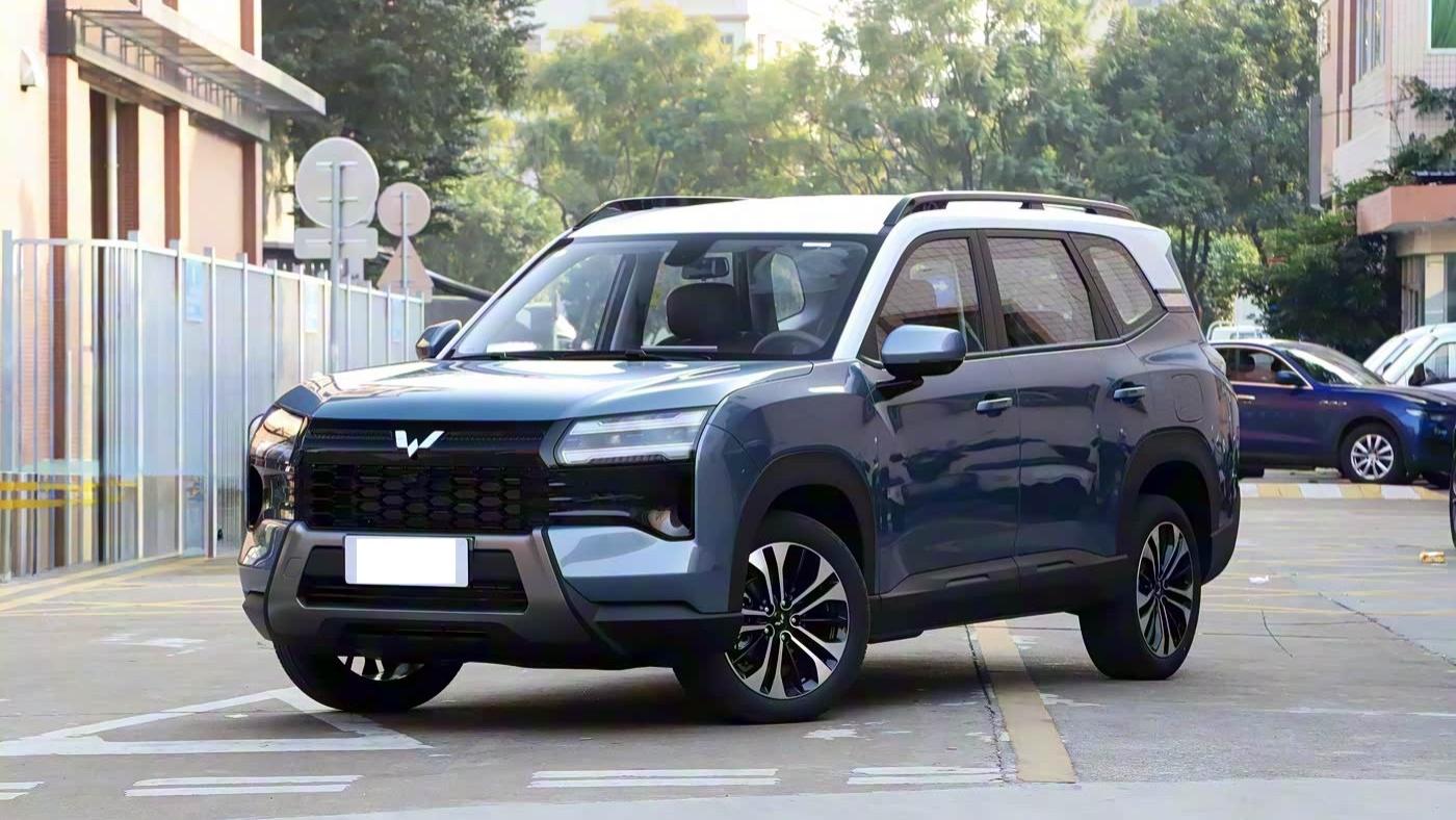 全新五菱SUV即将上市！首发权益价5.98万起，可选燃油/插混/纯电