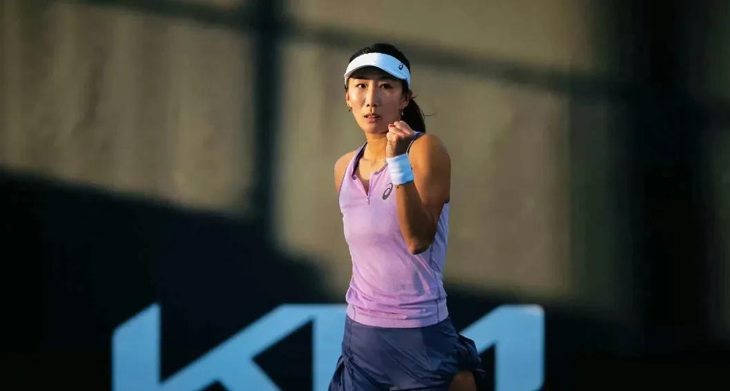 中国女网后继有人！2025WTA125华沙硬地网球挑战赛女单首轮焦点战，中国美女