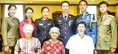 1995年，深圳，1对夫妻看到16岁女孩在街边流浪，不忍心将她聘为保姆，谁料，因