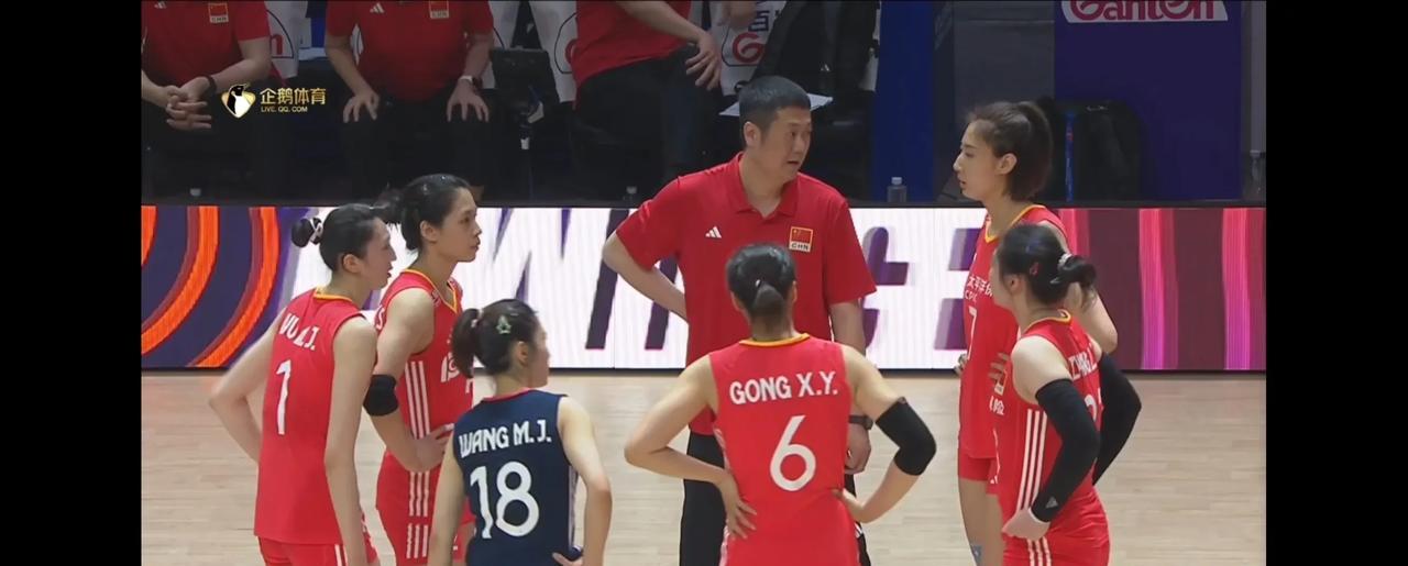 白忙活！中国女排五局大战不敌土耳其！
      世界女排联赛北京站的最后一场，
