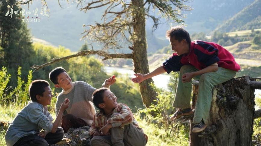 导演见面会仅卖 4 张票？这部藏地诗意电影，看完想冲去玉树旅行