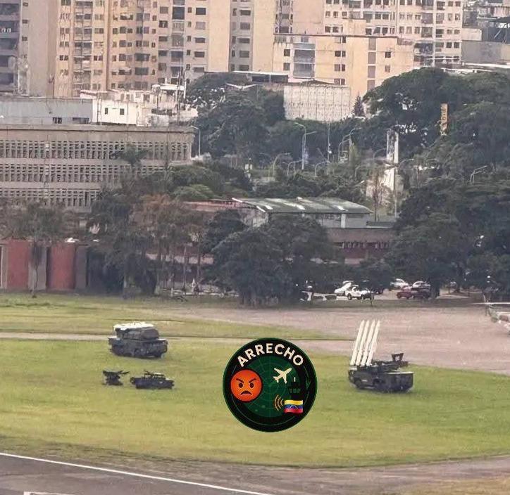 美军这次两难了，到底还特种兵突袭委内瑞拉首都机场吗？委内瑞拉人有点太精明了！委内