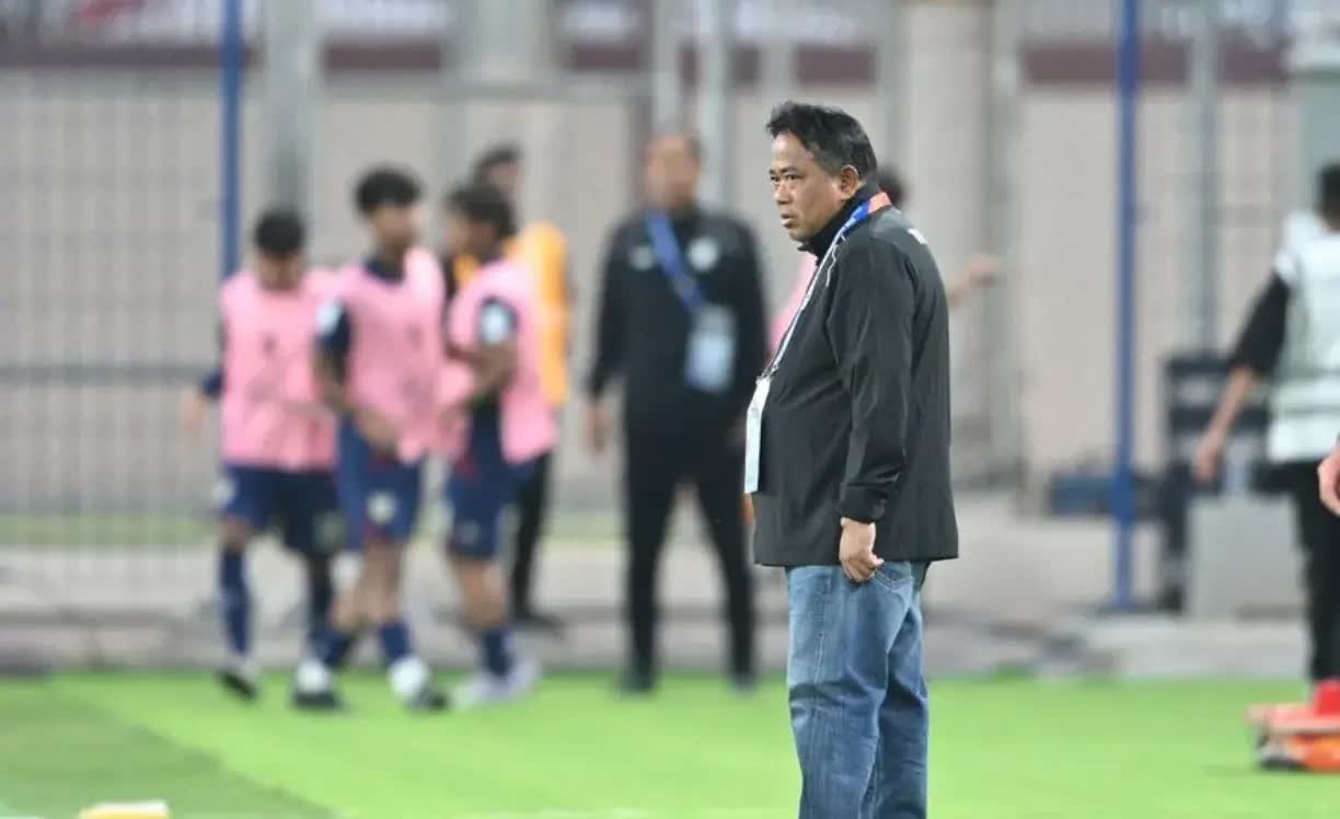 杀人诛心！U17国足以2:0战胜泰国，赛后泰国主帅发表了三句让人深思的话。
来