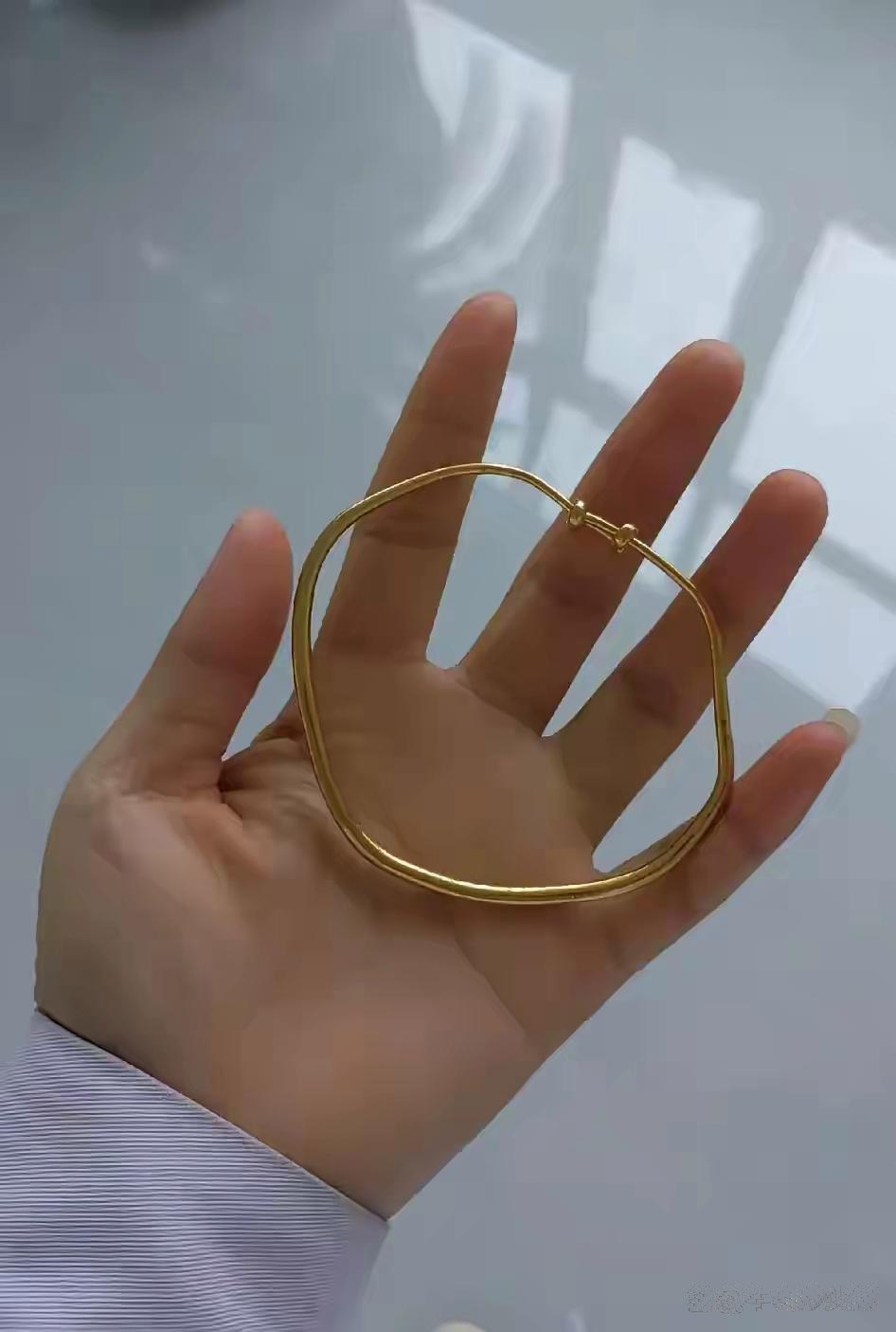 金手镯易弯引发质量质疑