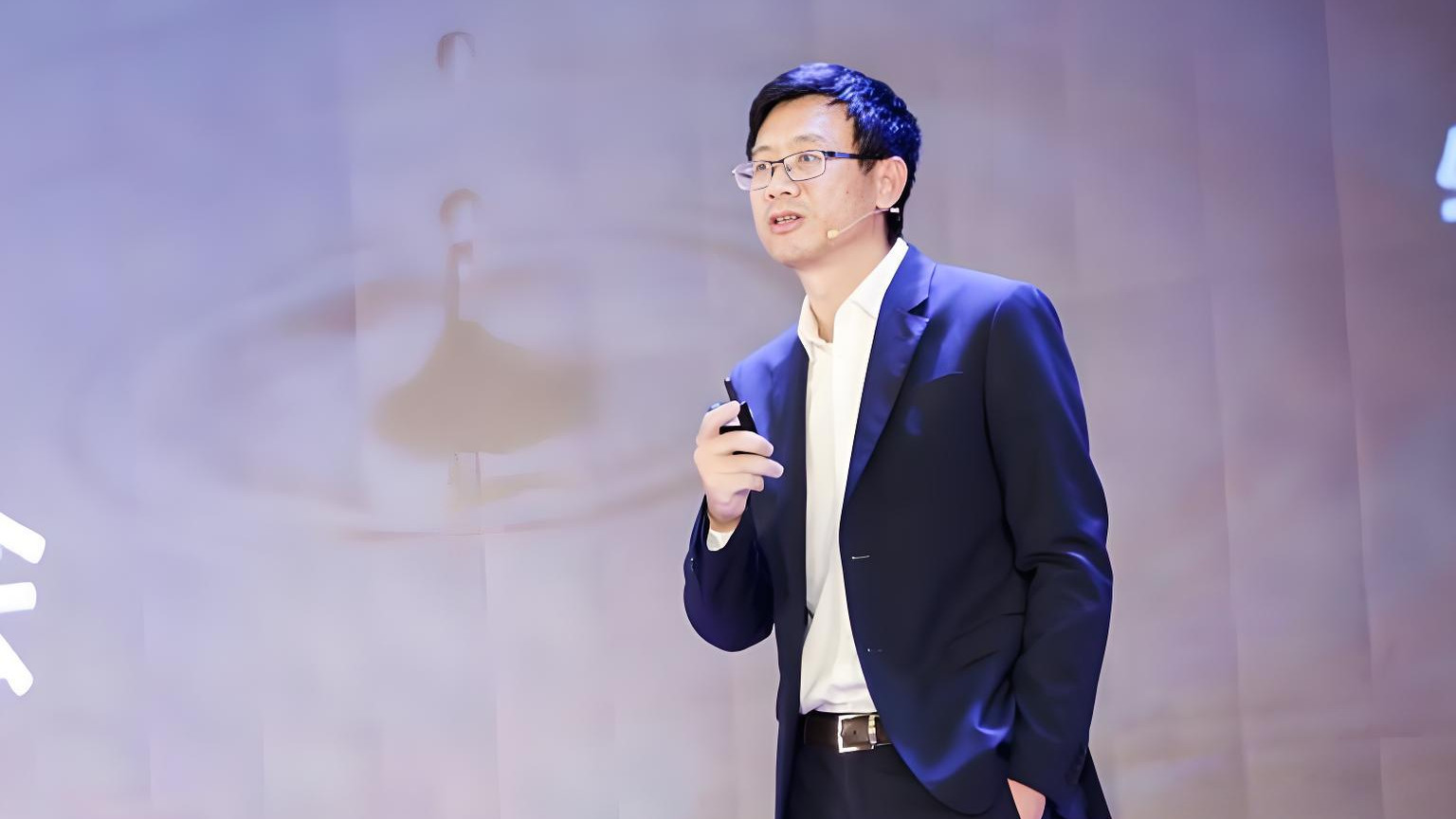 达晨财智肖冰：做投资，提升行研能力+保持长线心态