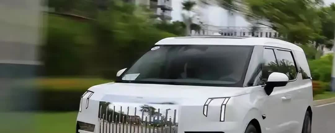 法国总统马克龙没有想到，意大利美女总理梅洛尼也没有想到，甚至欧盟主席冯德莱恩都没