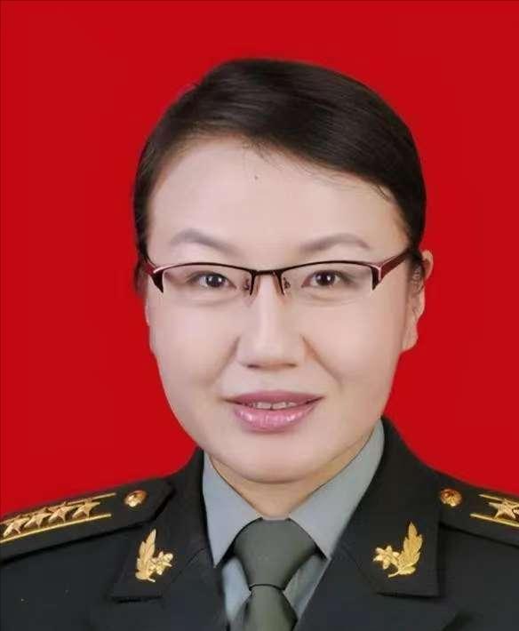 “一定是有叛徒在我们中间，不然仅仅以中国女人头脑，怎可能算出我们的飞行路线？”美