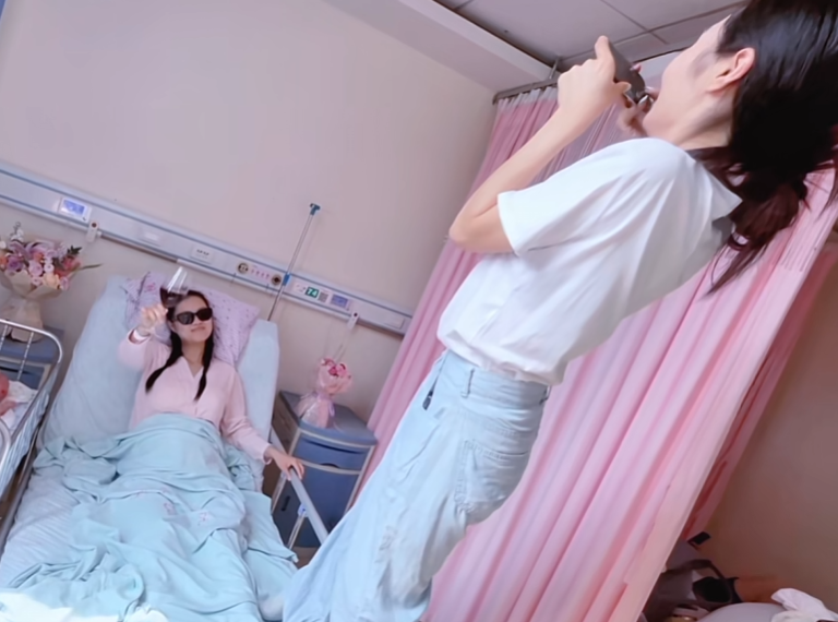 来看闺蜜 一生要出片的中国女人