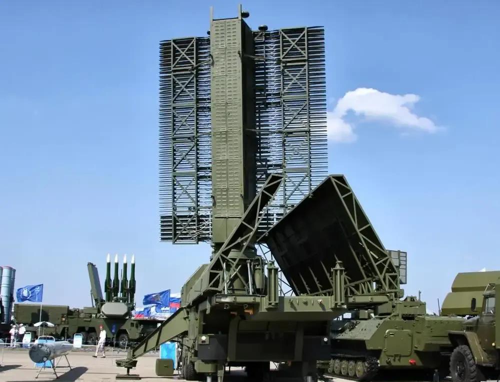 【乌克兰精准打击克里米亚S-400防空系统，俄军“眼睛”被摧毁】
2025年6月