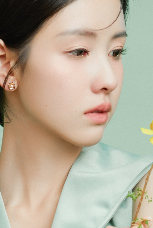 陈都灵的绿意短裙，真的很小清新唯美