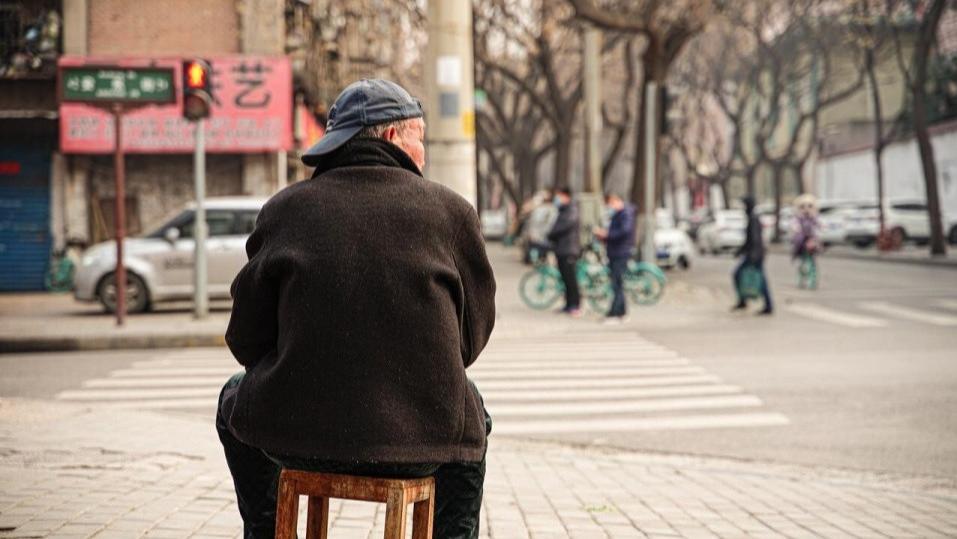 老了才明白，原来退休后最高级的生活方式，都有这5种表现！