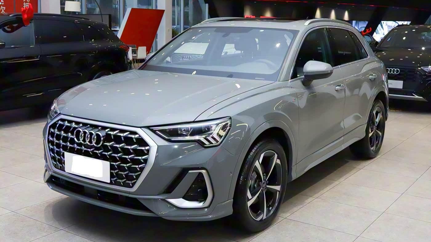 2026款奥迪Q3到店实拍！25.18万起售配后排小桌板，可选两种动力