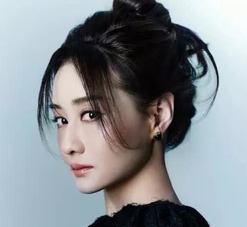 看完陈德容表演，就好奇查了一下
结果不查不知道，一查把三观干稀碎了
原来陈德