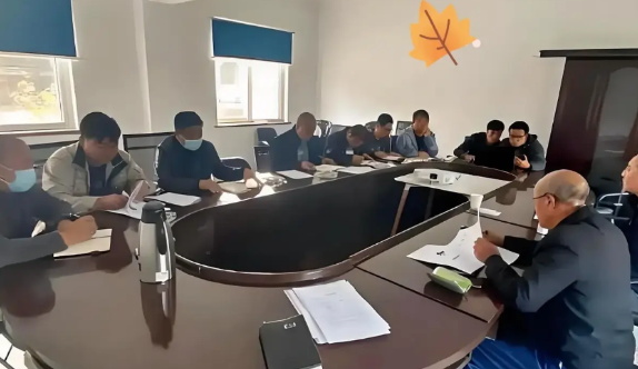 五保户为什么要取消，因为五保政策容易让人懒惰！

五保户政策的本意是好的，是想帮