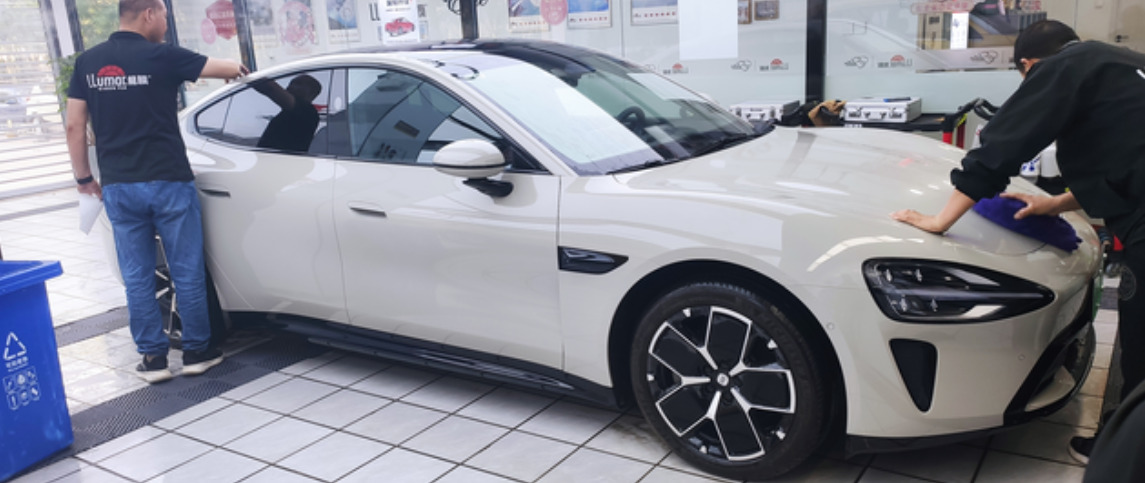 小米SU7提车日记优点：续航可以
起步轻快，价格还行吧
颜值高，回头率太高，我都