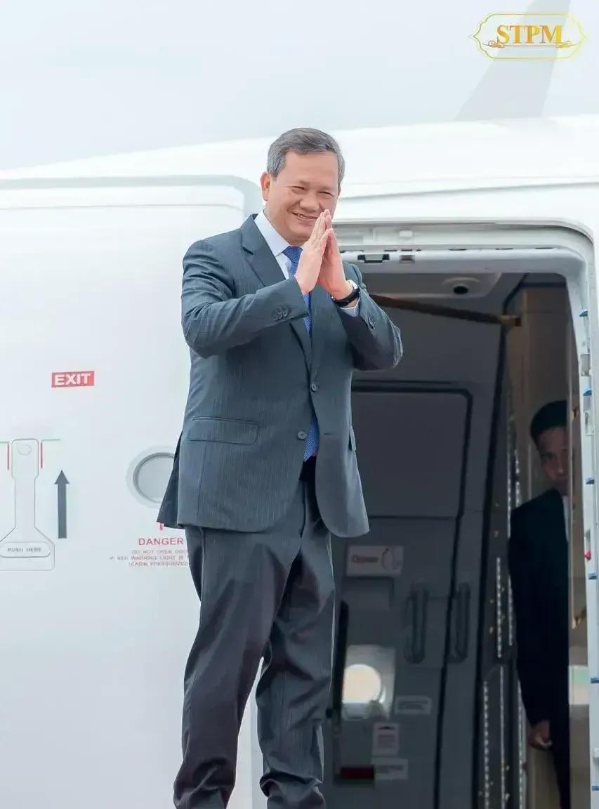 柬埔寨这次闷头干大事，据报道，中企承建柬埔寨德崇国际机场下月试运营耗资15亿美元