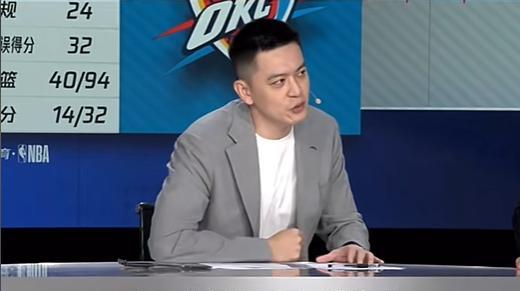 杨鸣谈网络舆论对球员的影响~
6月17日杨鸣作为NBA总决赛G5的解说嘉宾，主持
