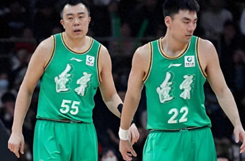4-25赛季CBA常规赛的比赛已经全部结束，为了争夺最后进入前四的名额，各强队都