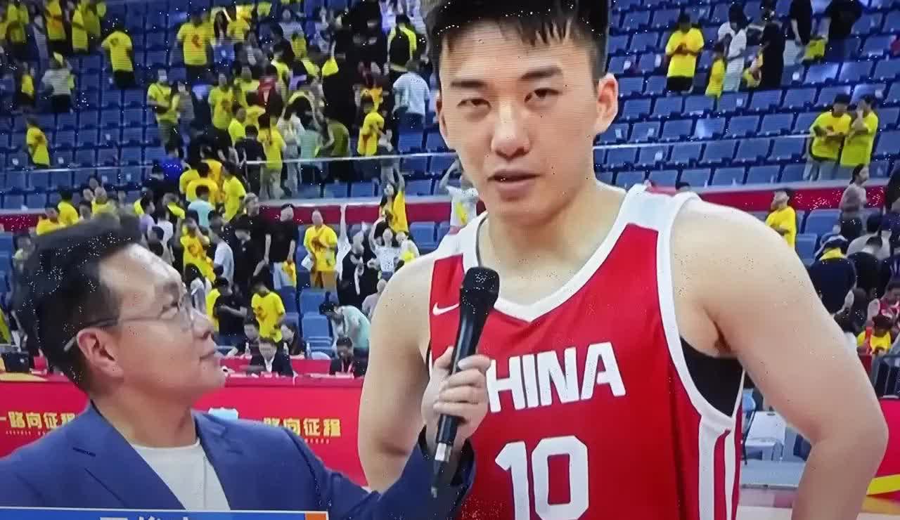 王俊杰彻底终结了杜润旺和付豪的国家队之路——估计今后中国男篮再也看不到杜润旺和付