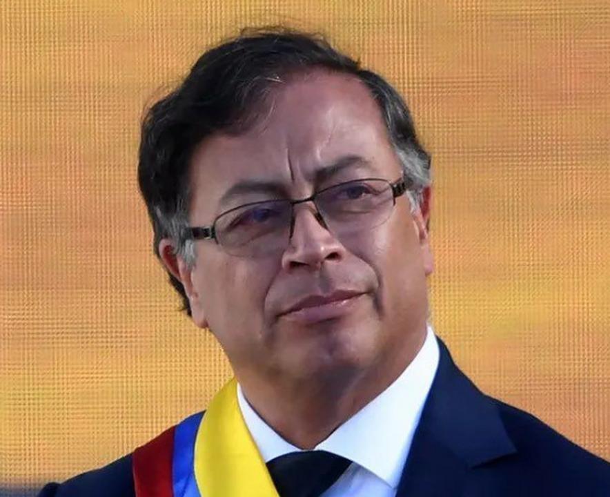 哥伦比亚总统直接杀到美国本土搞骂战
哥伦比亚总统太彪悍了。
不仅在联大开骂特朗普