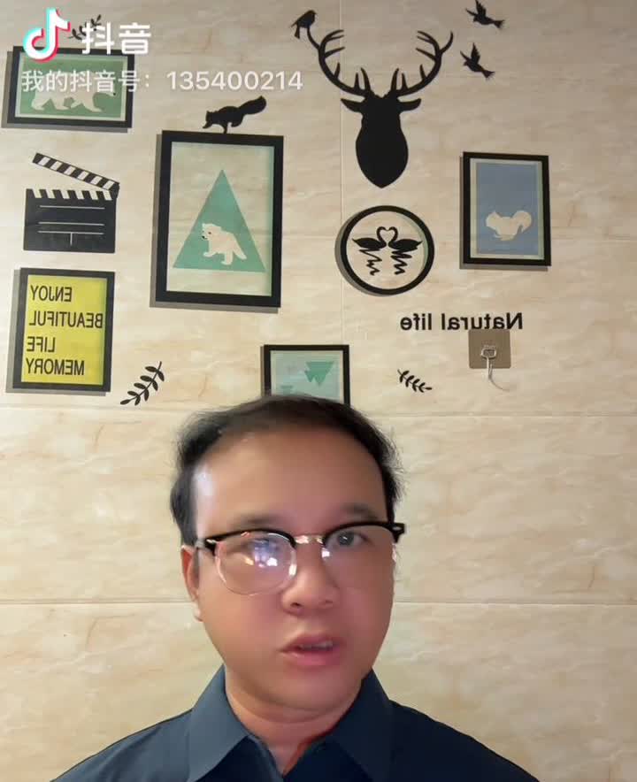 小米汽车颠覆了自媒体的潜规则。以前的汽车公司都是蹭自媒体平台的流量，自媒体平台都