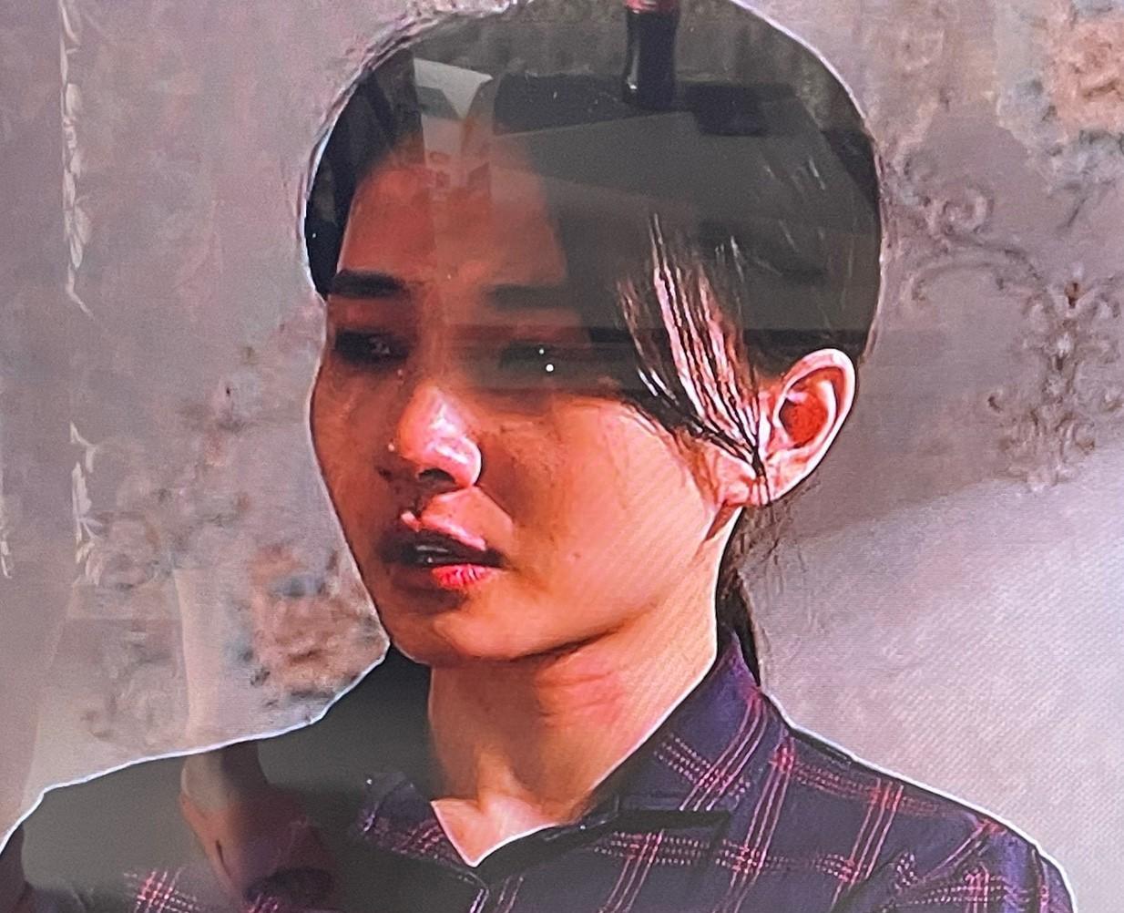 文雯是个狠心的瓜女子《护宝寻踪》中的文雯，是一个可怜又狠心的傻女人！
当初被刘树