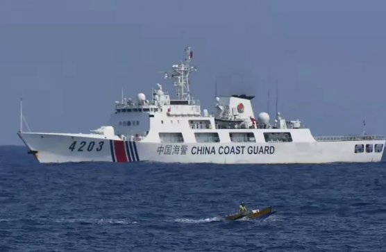 菲律宾竟拉拢六国欲驻军，摆出与中国对抗之姿，中方霸气回应：“挑衅者必将付出代价！