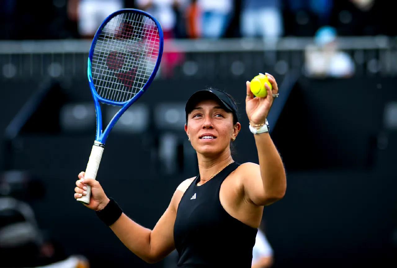 焦点赛事～佩古拉大战斯瓦泰克，WTA500|巴特洪堡站决赛日赛程预告:
（1）1
