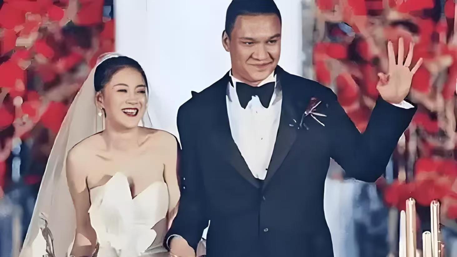 李嘉格车澈离婚：婚姻尽头前的三个警示信号