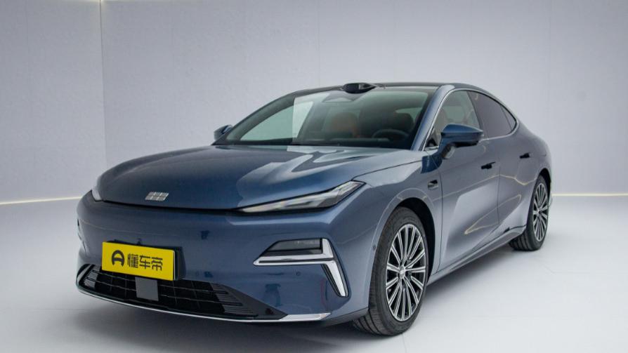 新车 | 搭Flyme Auto系统/23扬声器音响，吉利银河星耀8 EM内饰官图