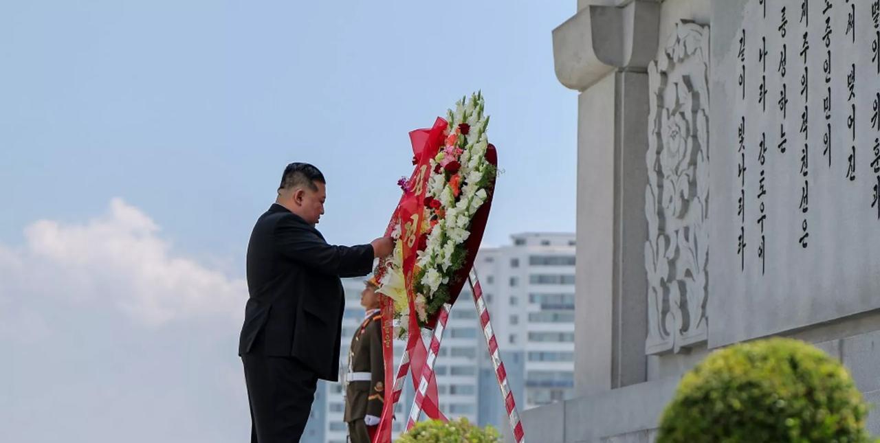 朝鲜金正恩纪念中国人民志愿军抗美援朝，引起外界高度关注
7月26日，朝鲜举行“解
