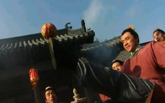 别说踢球没用了，看看高俅是如何发迹的