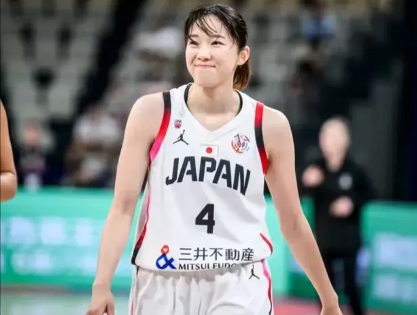 中日女篮大战一触即发，赢日本基本板上钉钉！
日本女篮此次的亚洲杯征途可谓是险象环