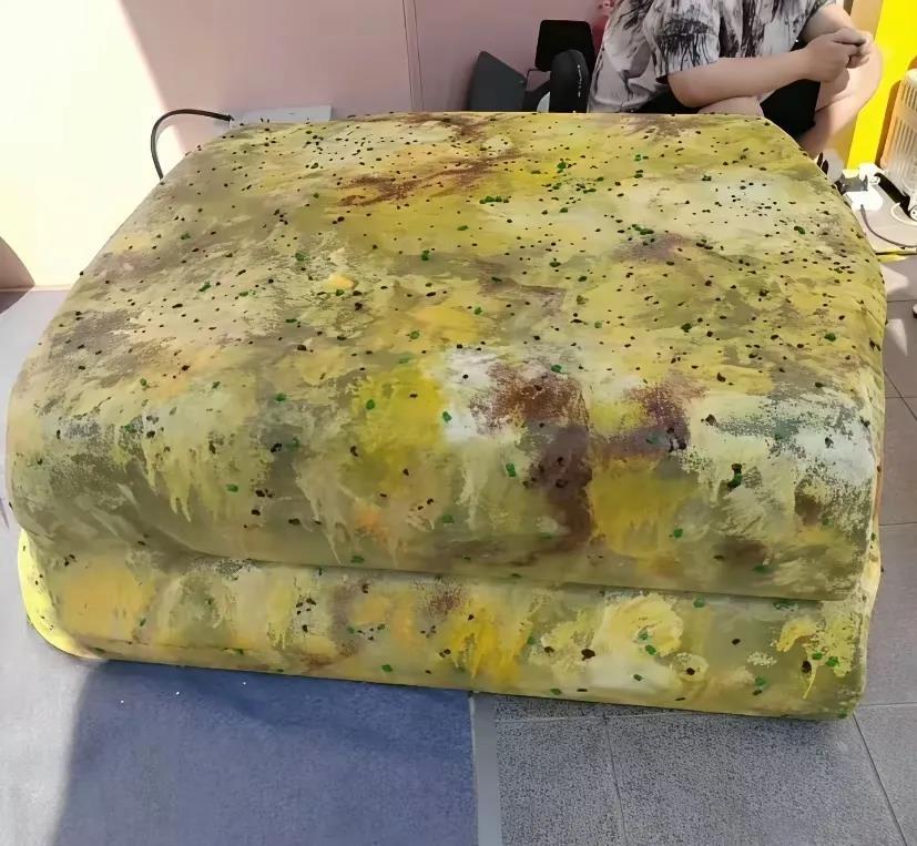 天津室友的被套，这是特产么？