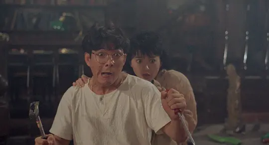    二刷《僵尸家族》。不知道这部小僵尸跟人类小孩交朋友的桥段，是否启发了台湾跟