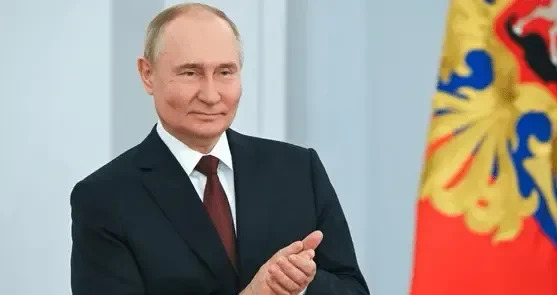 美国援助乌克兰变贷款











天呐！美国援助乌克兰竟然变成贷款了，