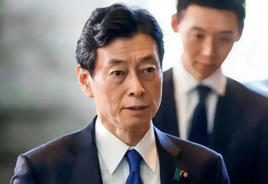【日本前官员窜台，叫嚷“台湾有事即全球有事”，王毅外长忠告切莫抛诸脑后】

近日