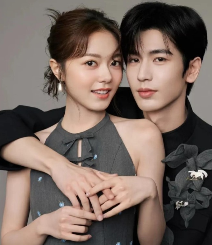 这娱乐圈啊，简直就是个大花园，美女帅哥齐集一堂。

瞧瞧这些女明星们，一个个美得