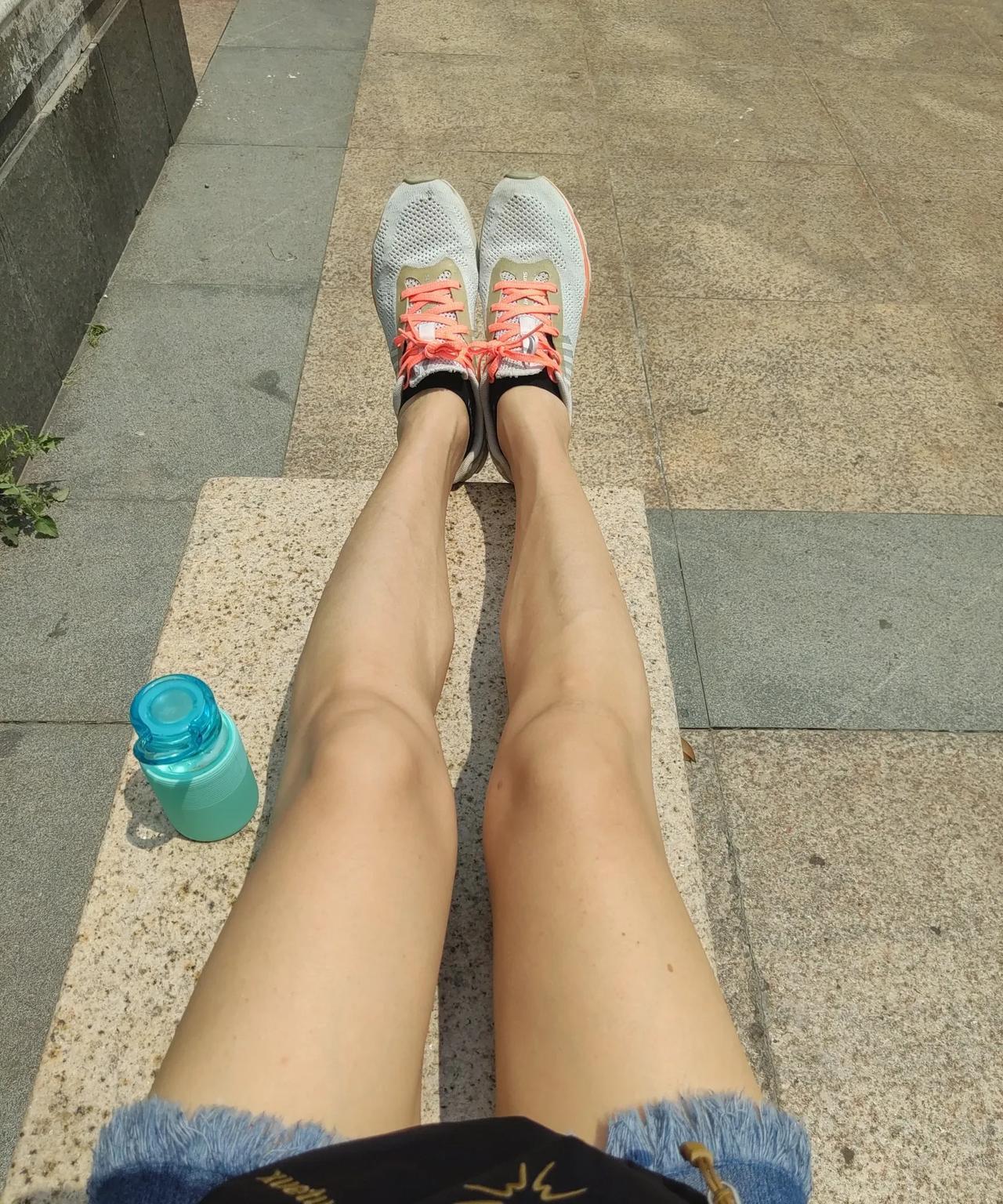 我在芜湖几十年了，夏天我嫌芜湖热，冬天我嫌芜湖冷，“这地方不是人呆的”，我经常这