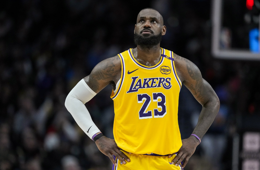 仅差49场！NBA历史出场数排名