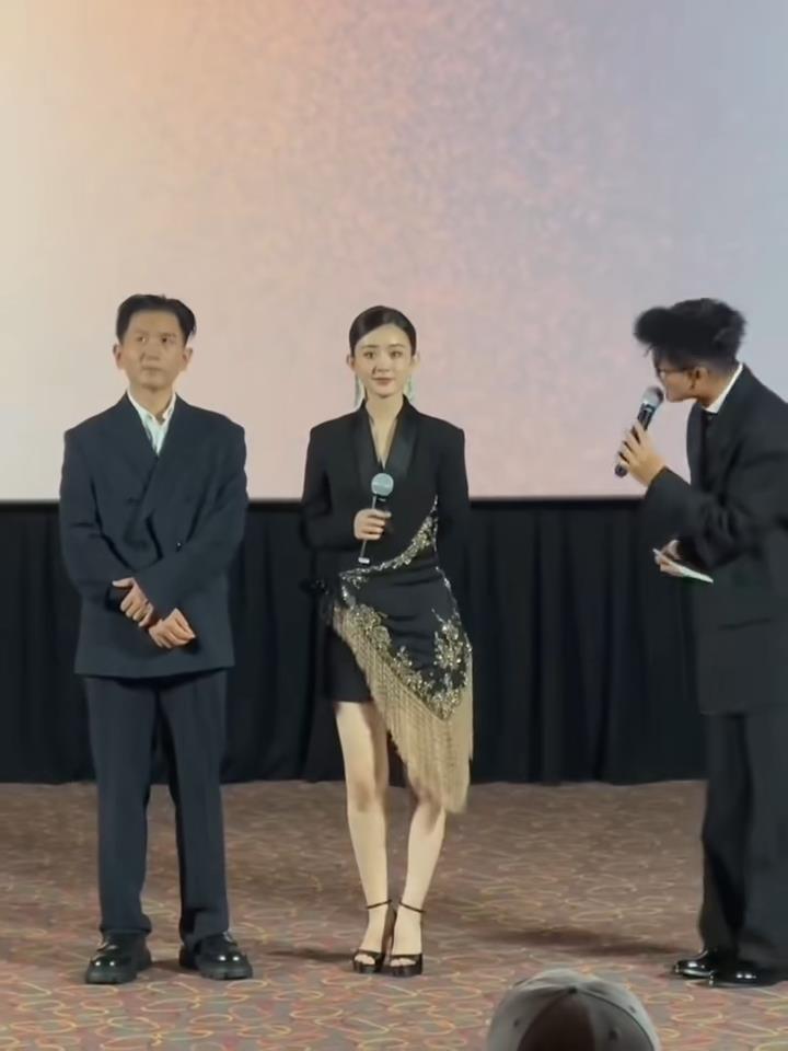 赵丽颖喜欢赵德胤的原因找到了，有趣的灵魂胜过好看的皮囊！
赵丽颖和赵德胤的恋情曝