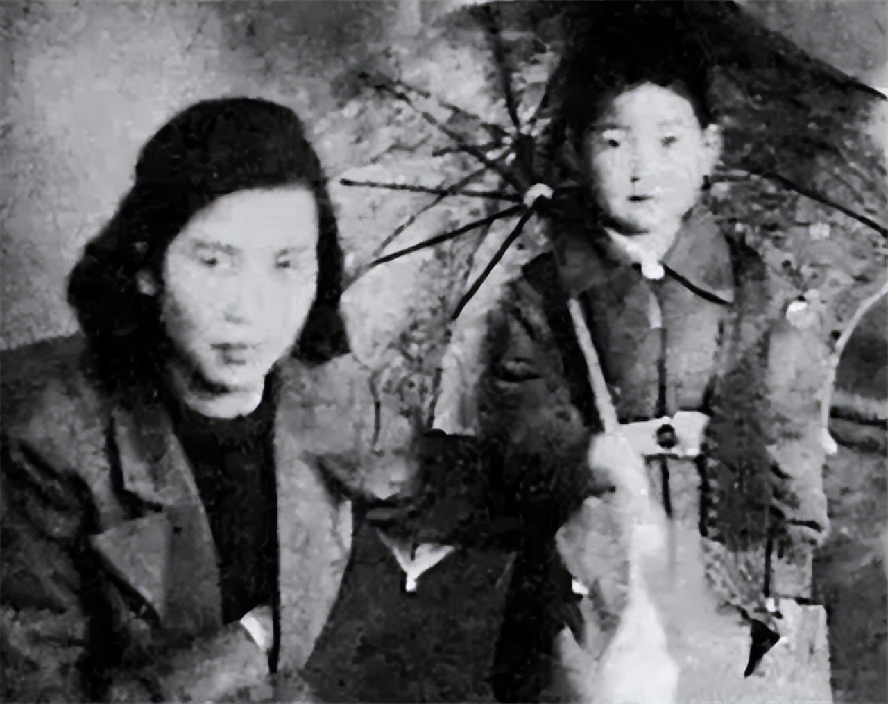 毛主席有多少个子女？去向如何？毛主席一生育有10个子女，其中与杨开慧育有3子，与