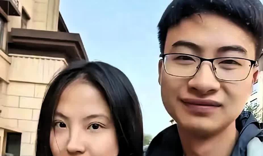 庞众望赚了300万奖金，却一分没留给自己和女友“挥霍”！换做别人，对象这么干估计